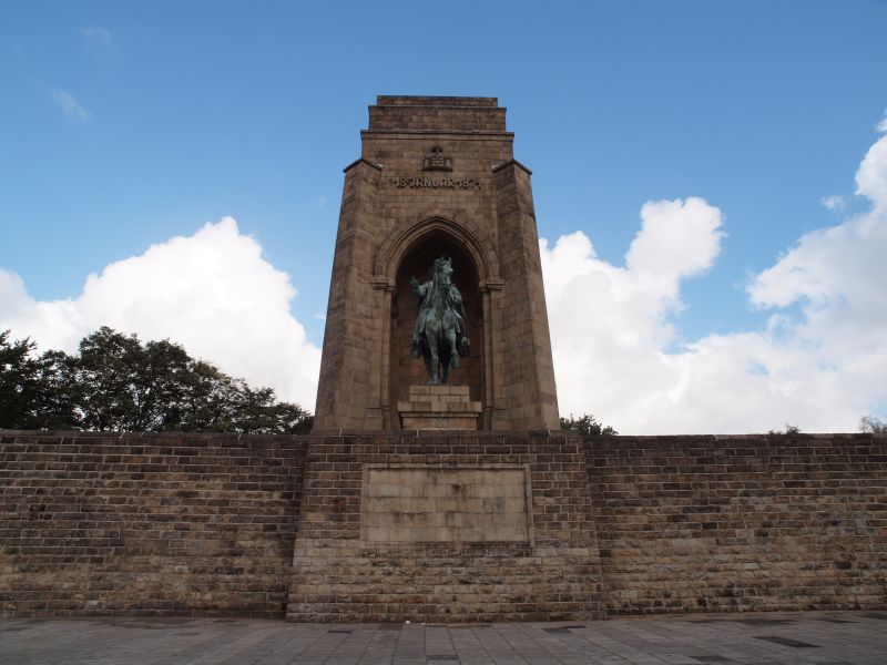 Kaiser Wilhelm-Denkmal