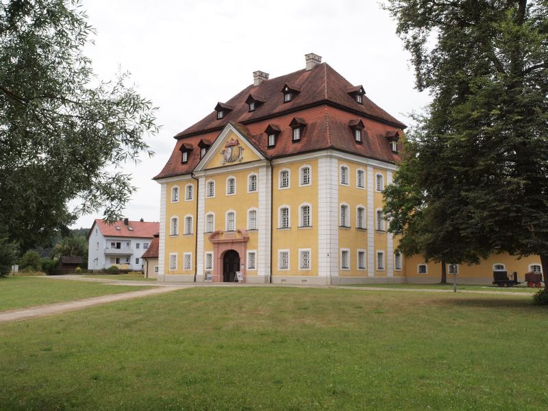 Schloss Theuern