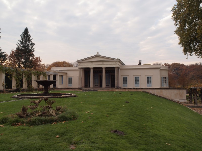 Schloss Charlottenhof