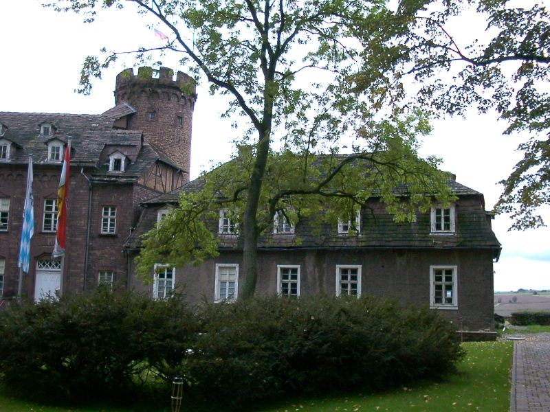 Burg Herstelle