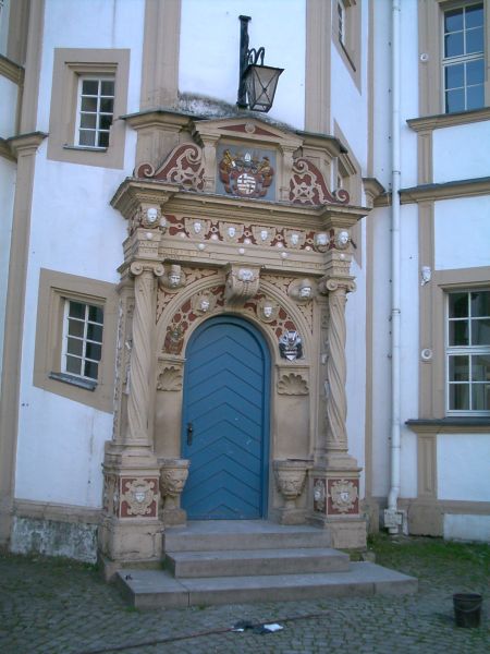 Schloss Neuhaus