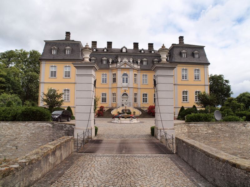 Schloss Schwarzenraben