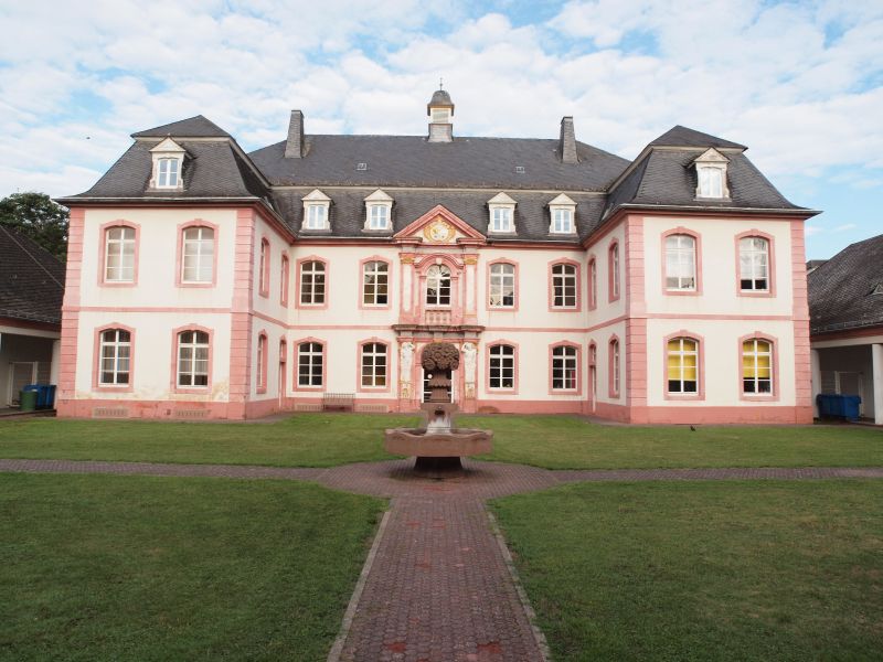Burg Bitburg